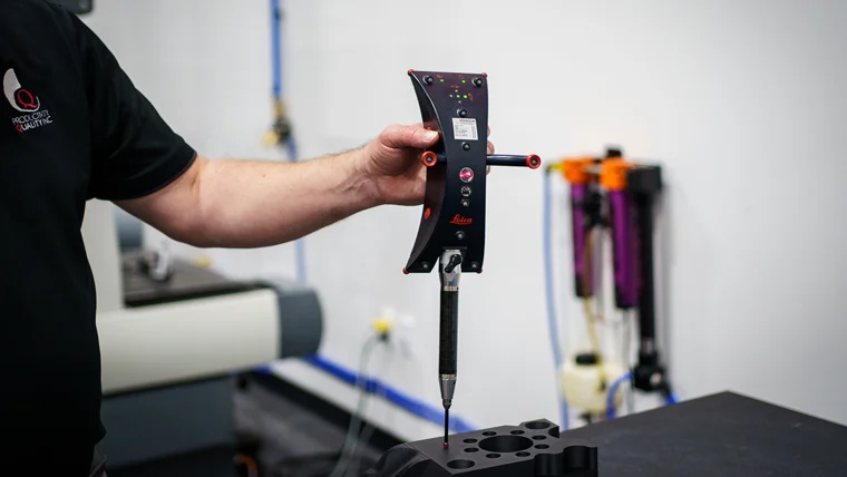 Leica-T-Probe