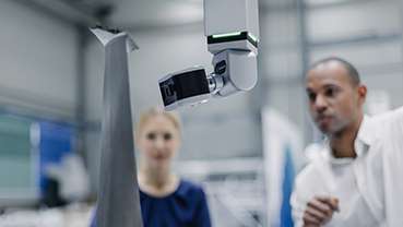 LP Image_72492f77-blade-inspection-maestro-launch-met-devices-2025